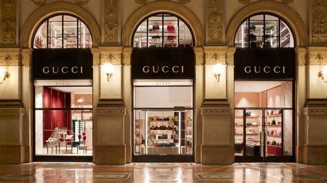 gucci shop milan